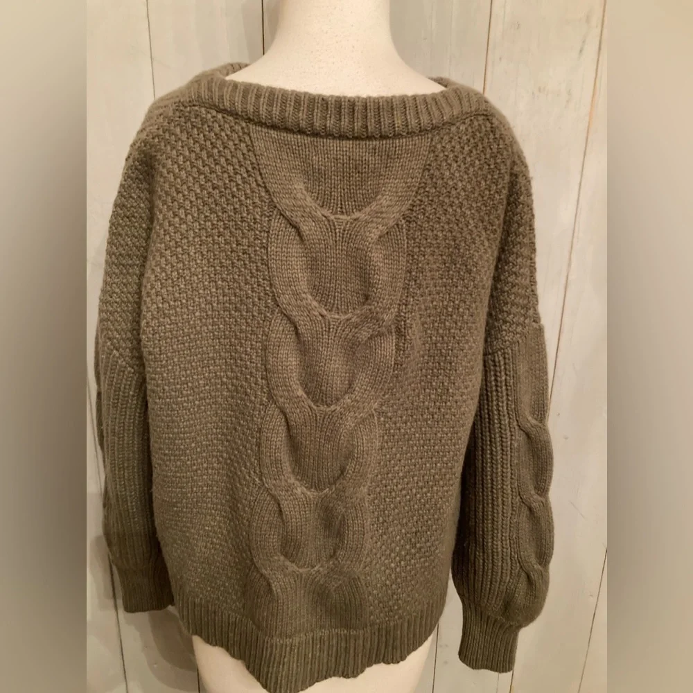 J Crew Cable‎ Knit Balloon Sleeve Sweater Textured Olive Army Green M￼ Oversized